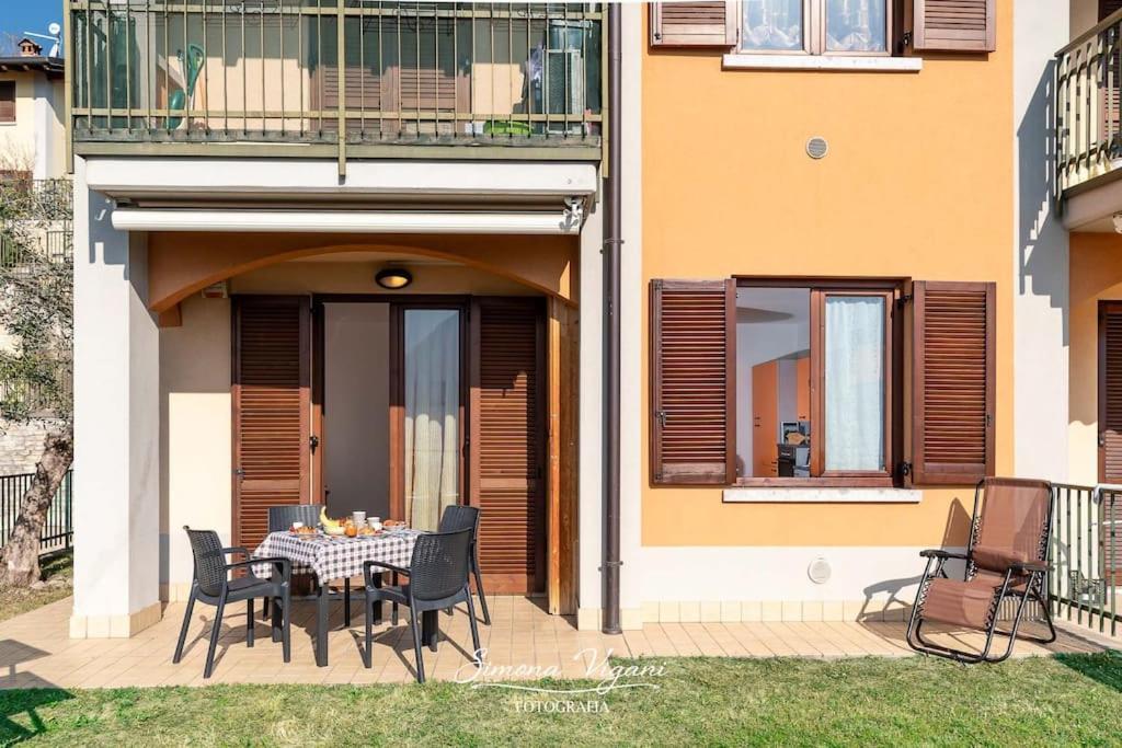 Il Giardino Di Laura Costa Volpino Exterior foto
